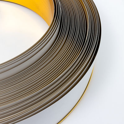 Μία διπλού τύπου αλουμινίου με καπάκι, γράμματα 30 mm πλάτος, υλικό καναλιού