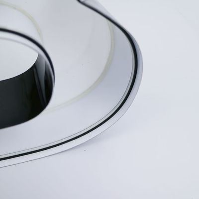 Γεωμετρικό LED Letterform Edge για εσωτερική και εξωτερική χρήση